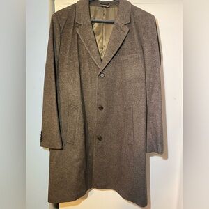 Men’s Joseph Abboud over coat. Decent condition, small tag repair, left sleeve.